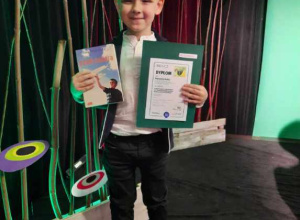 Wyróżnienie w powiecie w Małym Tomaszowskim Konkursie Recytatorskim