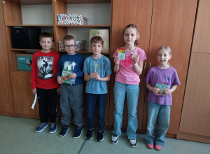 Szkolny etap XV Powiatowego Konkursu „Dla Ciebie, Mamo” dla klas II – IV (kategoria literacka) został rozstrzygnięty.