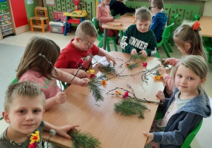 Przedszkolaki z „Tęczowej Akademii” rozpoczęły już przygotowania do Świąt Wielkanocnych