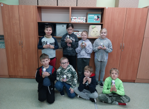 Powiatowy Konkurs Plastyczny "Jest taki dzień”