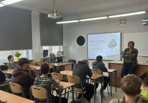 spotkanie uczniów z przedstawicielką PGE