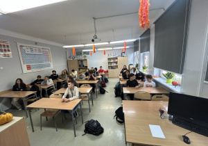 Uczniowie poznają ofertę tomaszowskiej szkoły