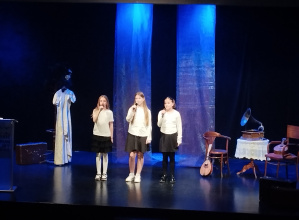 Sukces naszych wokalistek w konkursie „Mieczysław Fogg i jego następcy”!