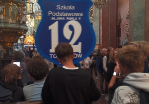 Uczniowie podczas mszy