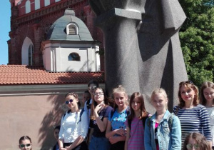 Wilno - przed pomnikiem Adama Mickiewicza